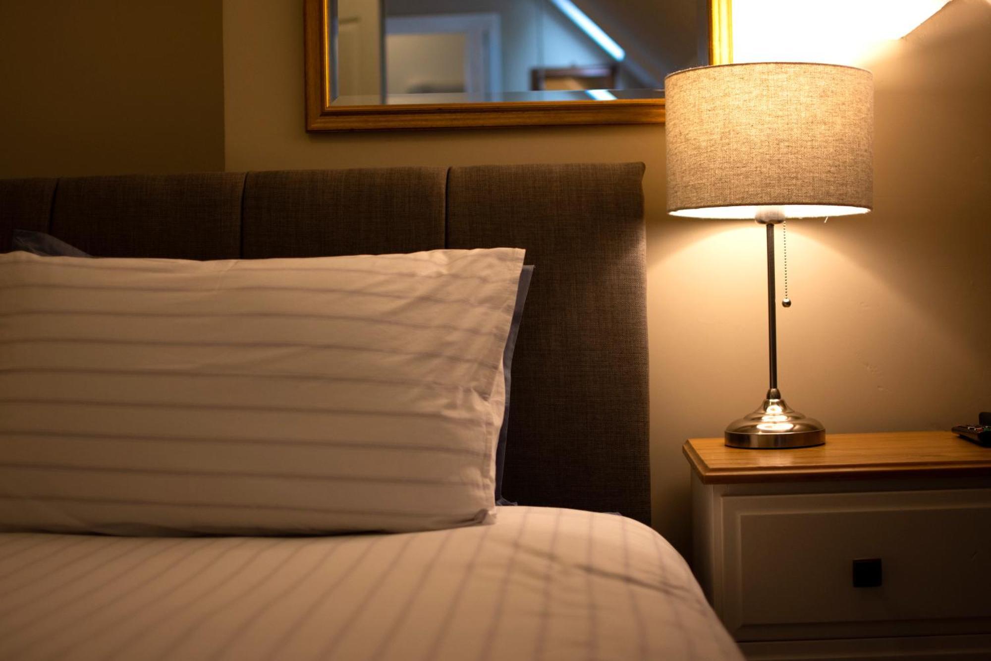 Salamander Guest House Стратфорд-апон-Эйвон Экстерьер фото