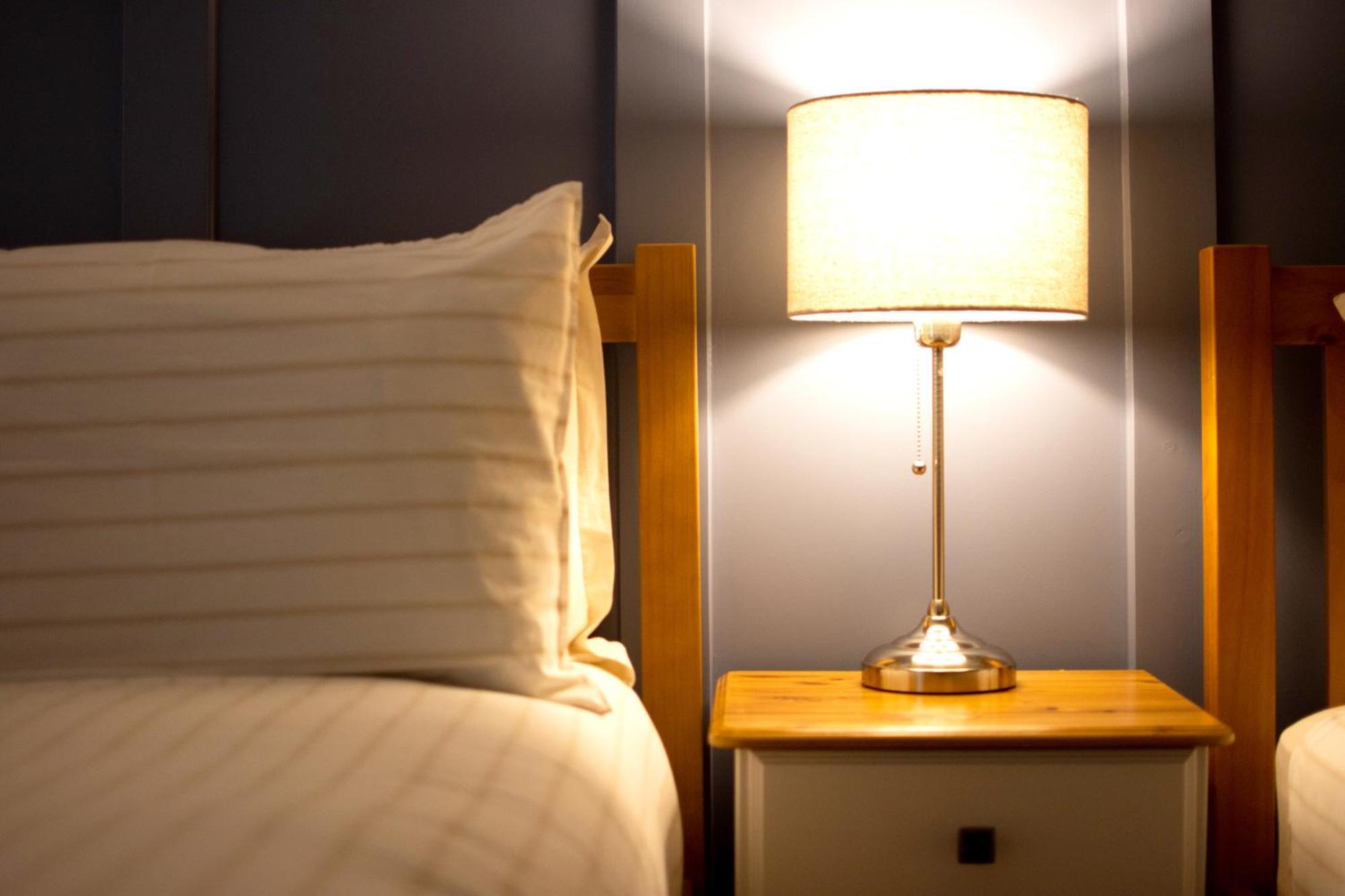 Salamander Guest House Стратфорд-апон-Эйвон Экстерьер фото
